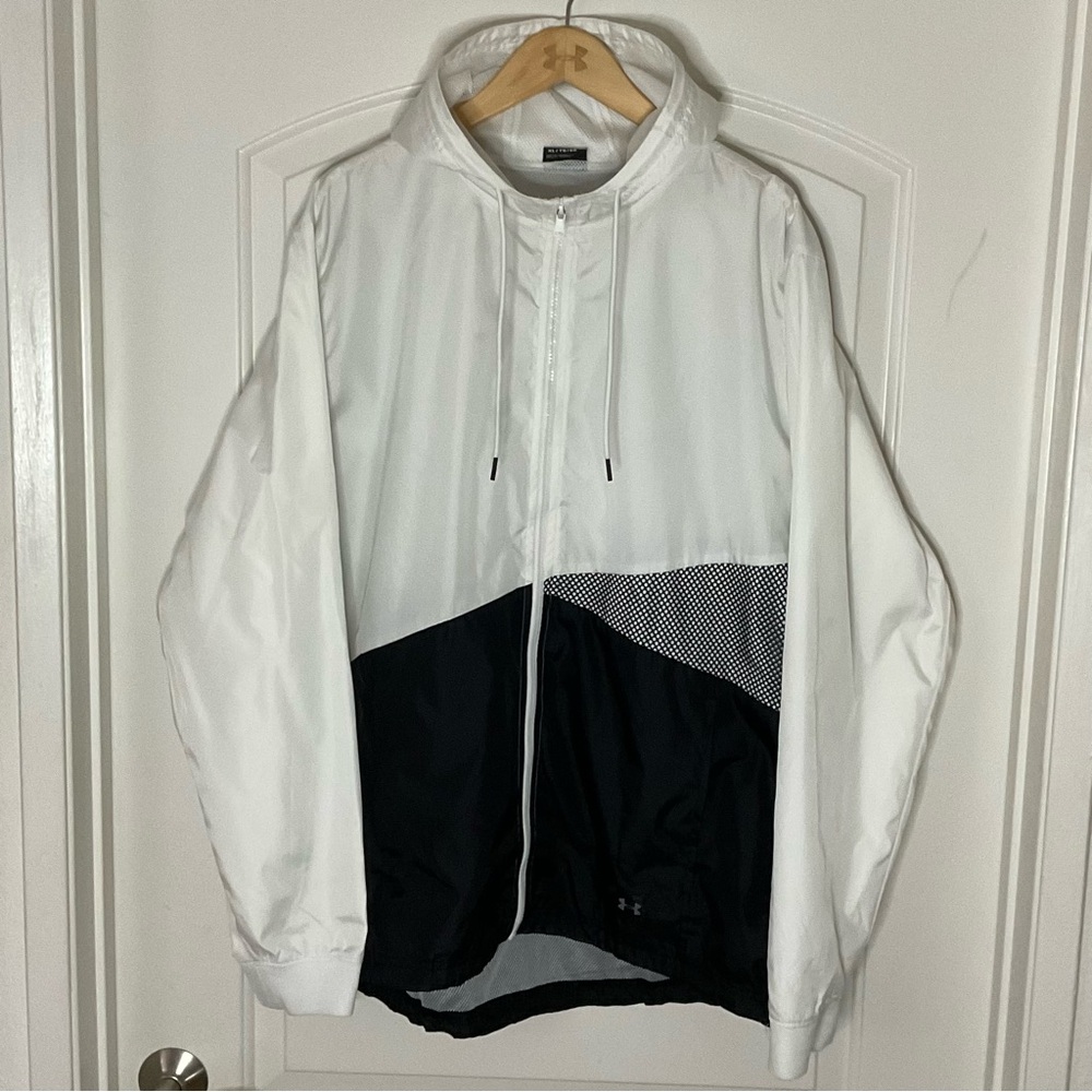 Under Armour Hooded Windbreaker